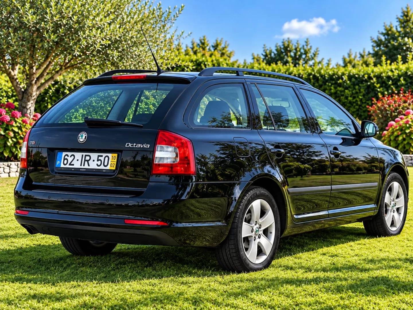 Skoda Octavia Break 1.6 TDi Elegance Pack - foto 2