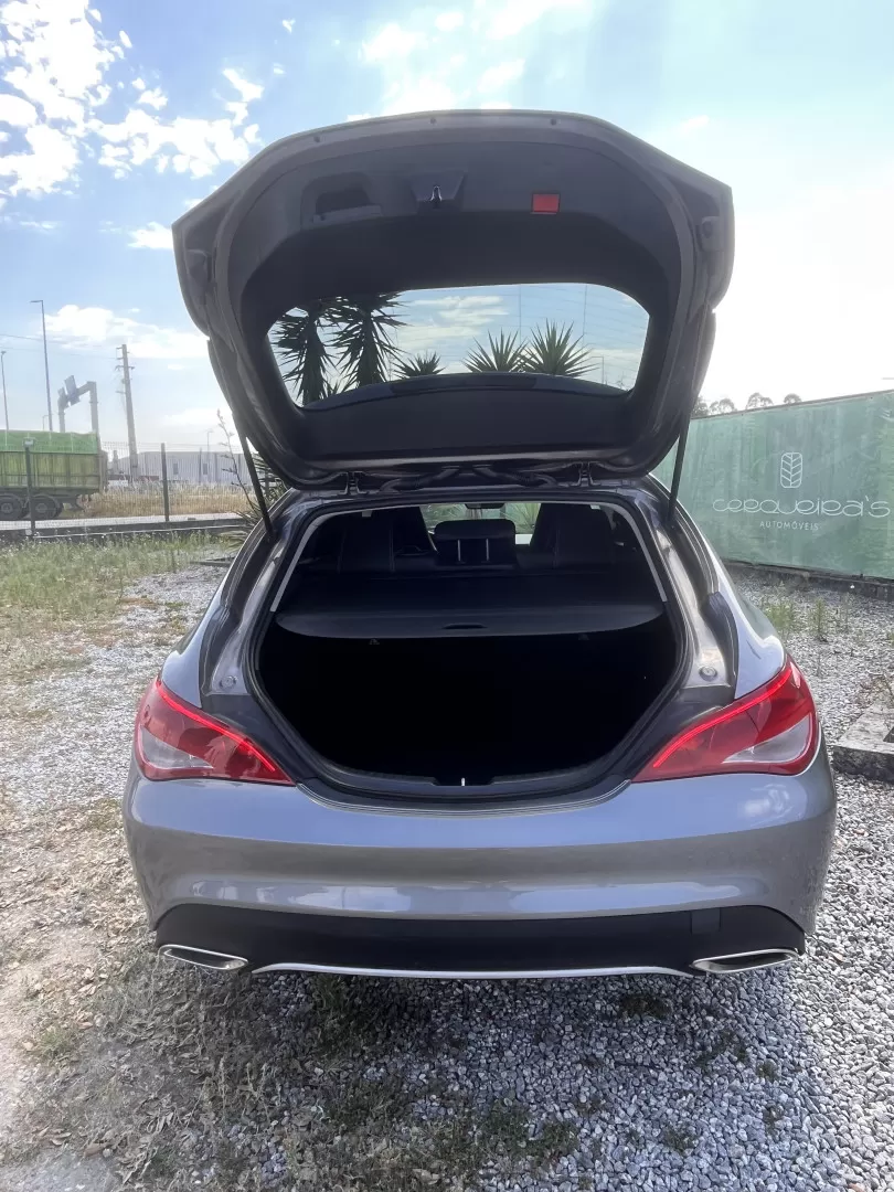 Mercedes-Benz CLA 180 d Shooting Brake - foto 8