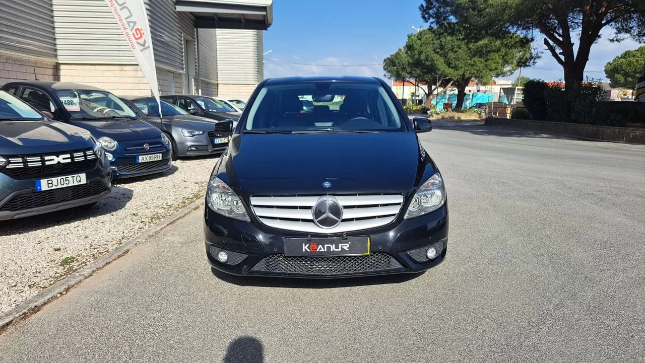 Mercedes-Benz B 180 CDI Urban - foto 2