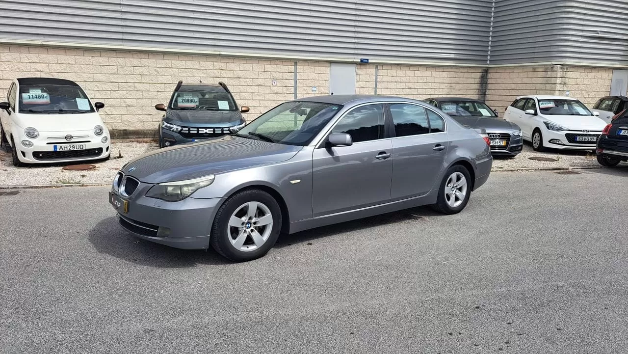 BMW 520 d Executive - foto 2