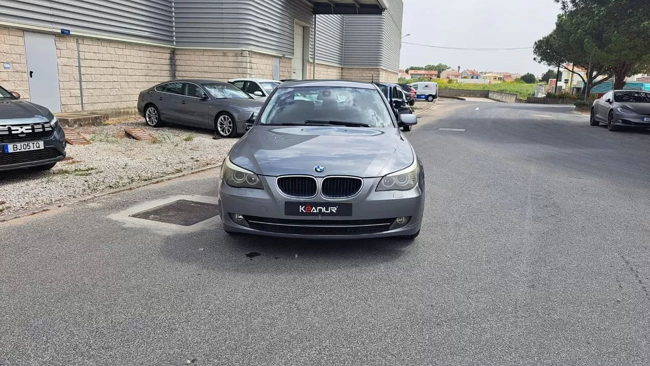 BMW 520 d Executive - foto 3