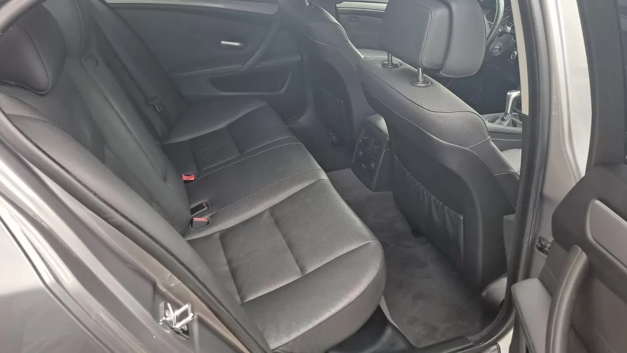 BMW 520 d Executive - foto 8