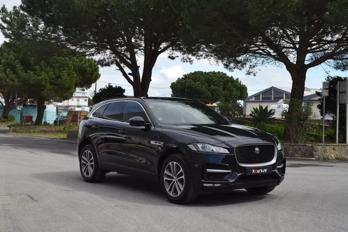 Jaguar F-Pace 2.0 i4D R-Sport AWD - foto 3