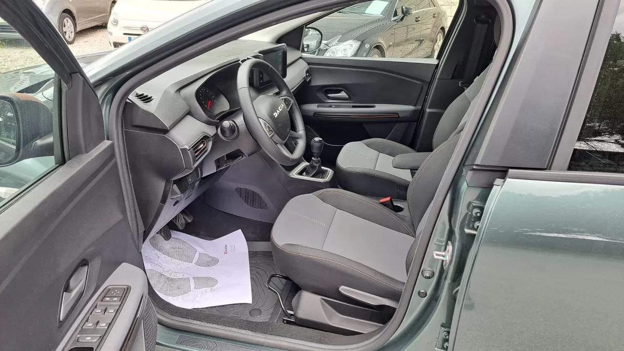 Dacia Jogger 1.0 ECO-G Extreme 7L Bi-Fuel - foto 6