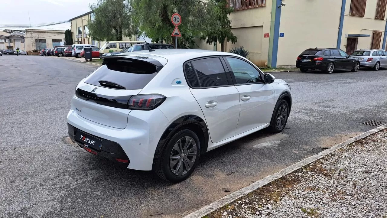 Peugeot e-208 50 kWh Allure - foto 4