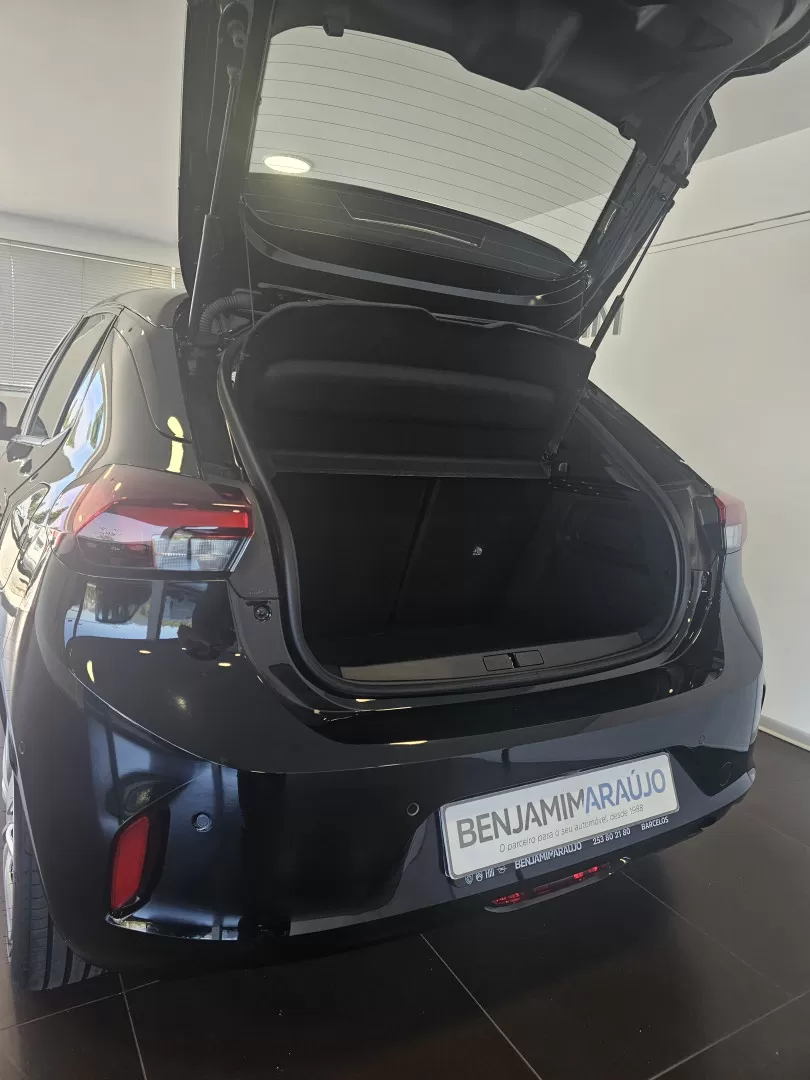Opel Corsa 1.2 T Edition - foto 5