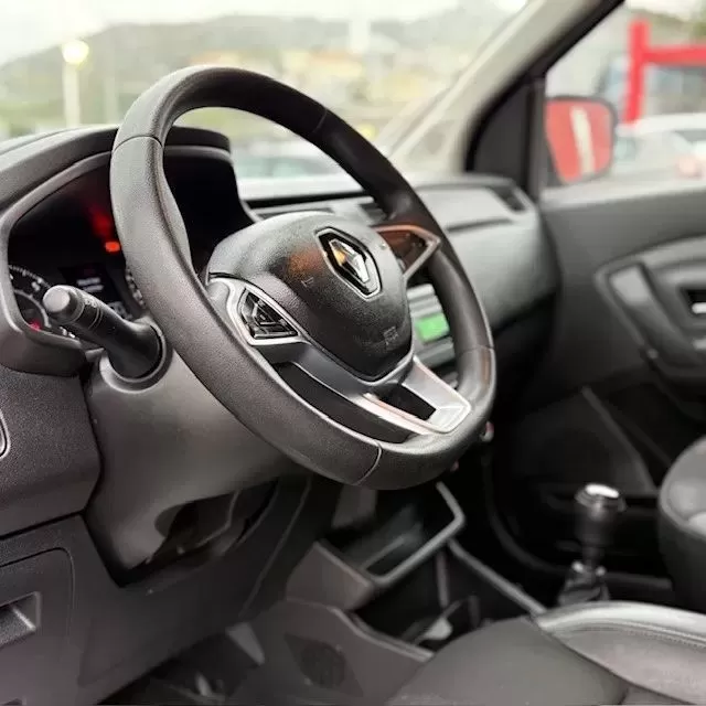 Renault  EXPRESS 1.5 DCI 95 COMFORT BLUE VAN - foto 5