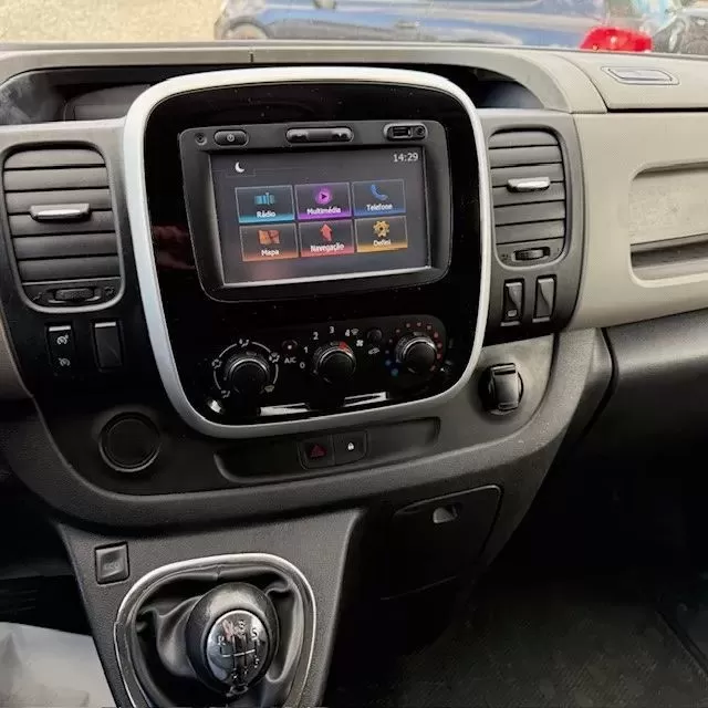Renault  TRAFIC 1.6 DCI GRAND COMFORT - foto 8