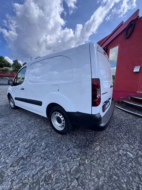 Peugeot  Partner longa 1.6 HDI 100cv - foto 4