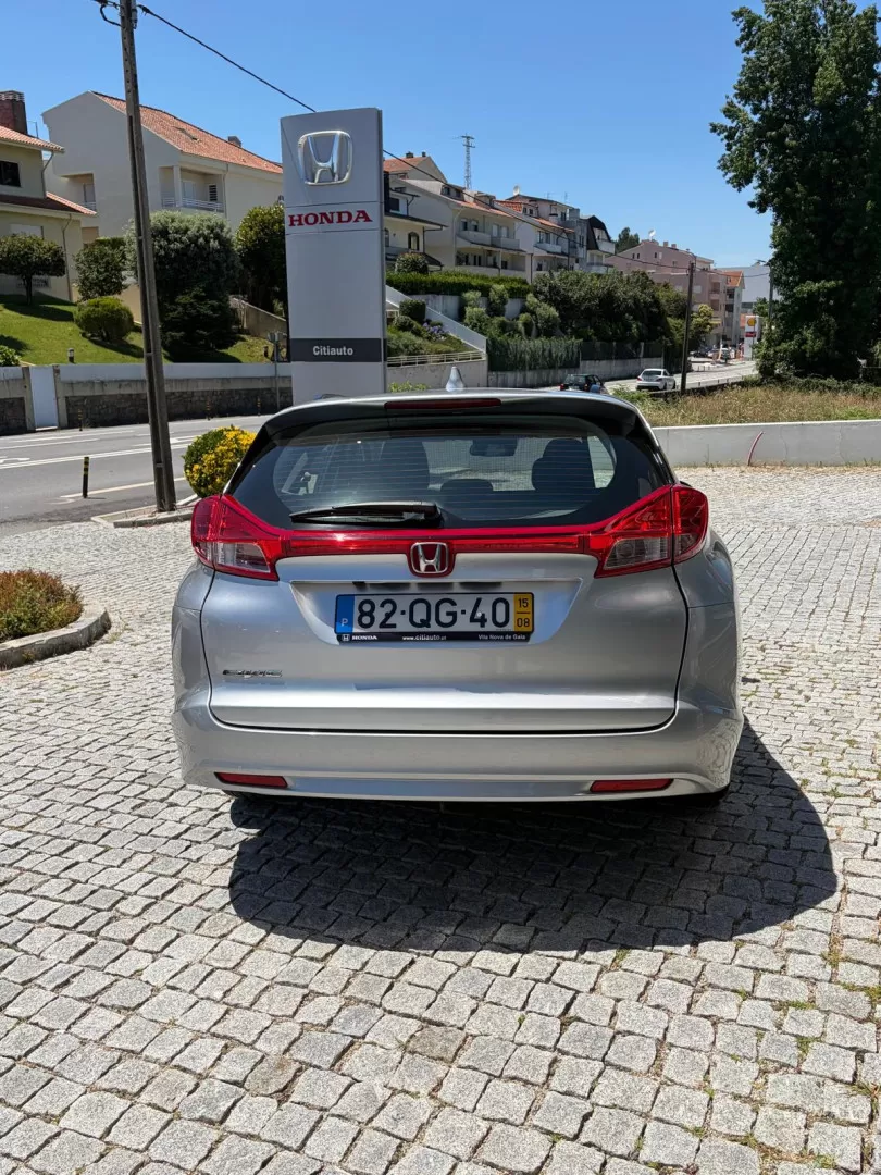 Honda Civic Tourer 1.6 i-DTEC Elegance Connect Navi - foto 6