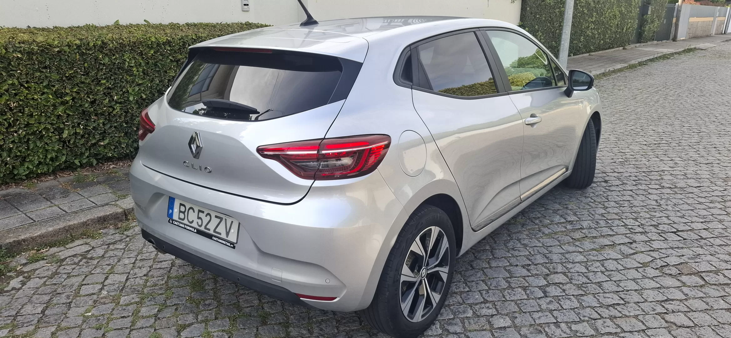 Renault Clio 1.0 TCe Evolution Bi-Fuel - foto 2