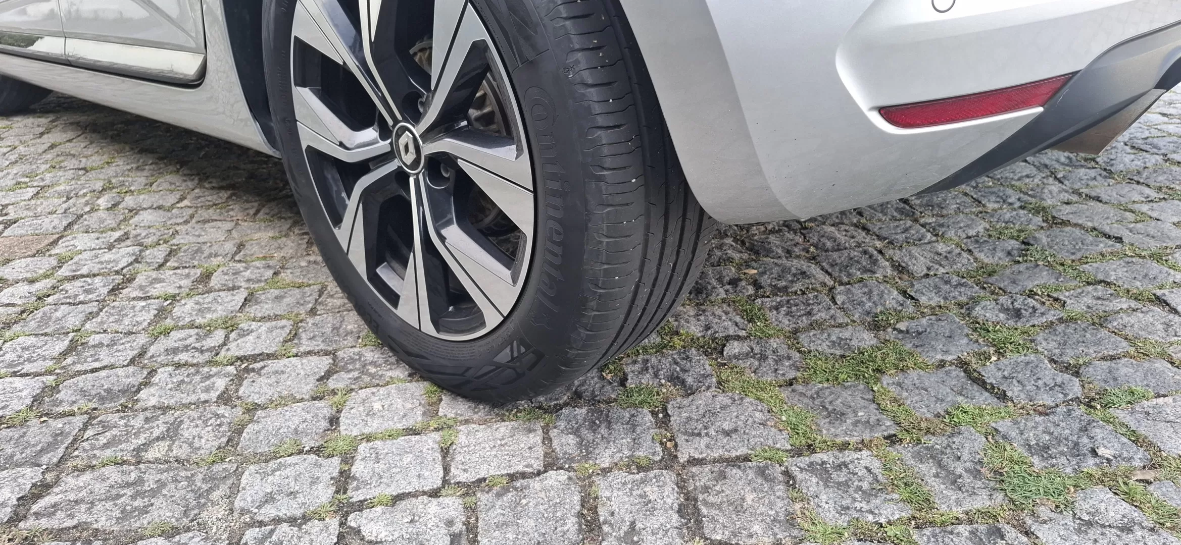 Renault Clio 1.0 TCe Evolution Bi-Fuel - foto 7