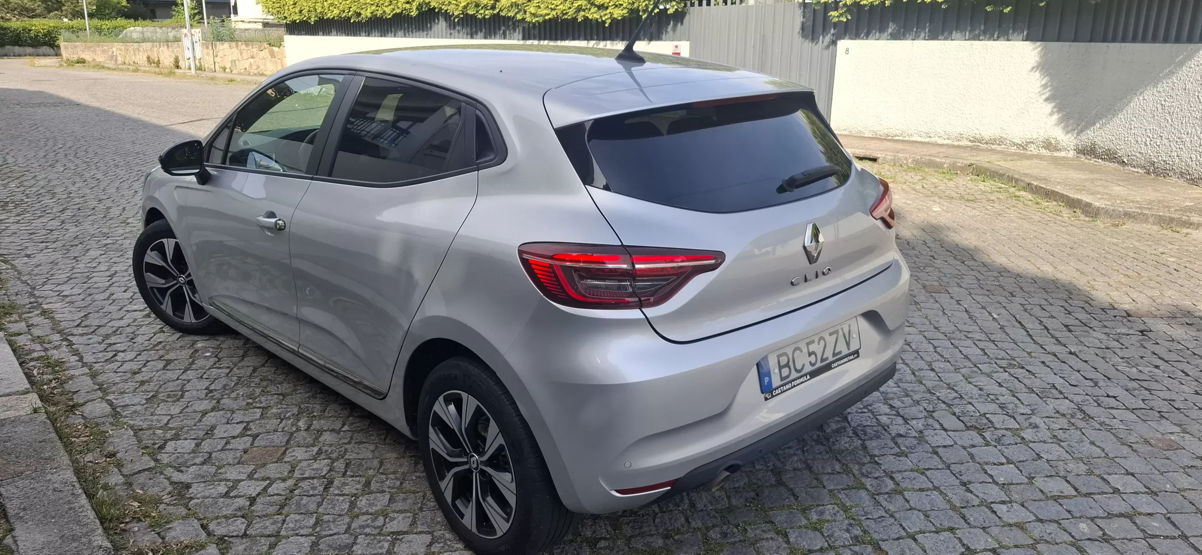 Renault Clio 1.0 TCe Evolution Bi-Fuel - foto 8