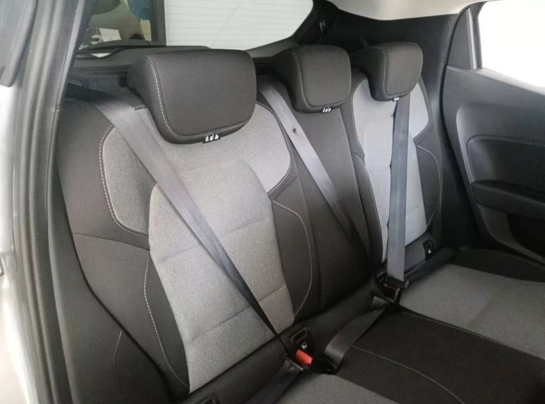 Renault Clio 1.0 TCe Techno Bi-Fuel - foto 8