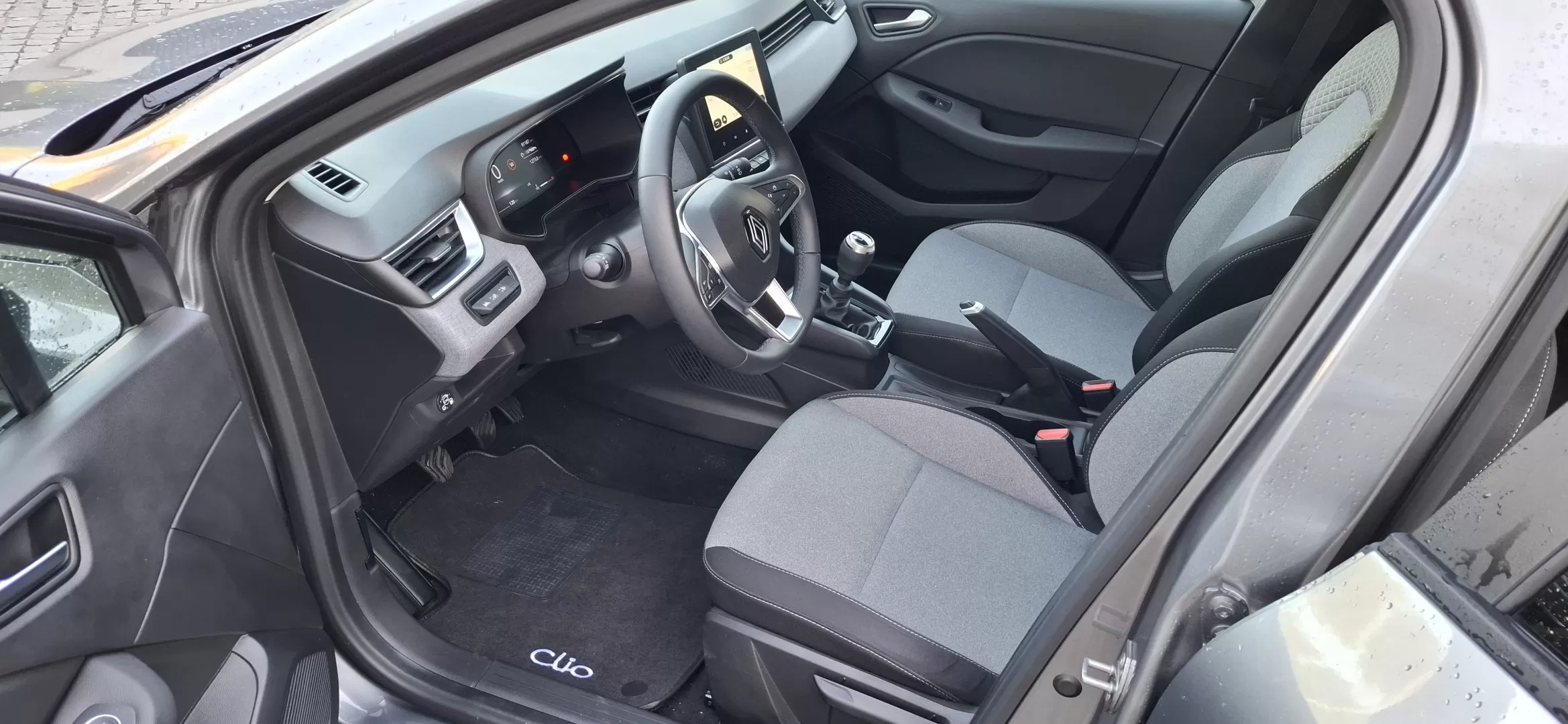 Renault Clio 1.0 TCe Evolution Bi-Fuel - foto 6