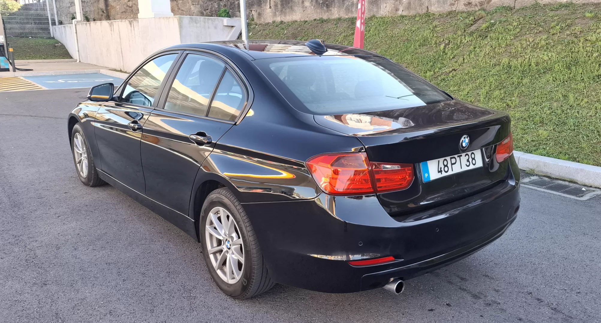 BMW 320 d Line Sport - foto 6