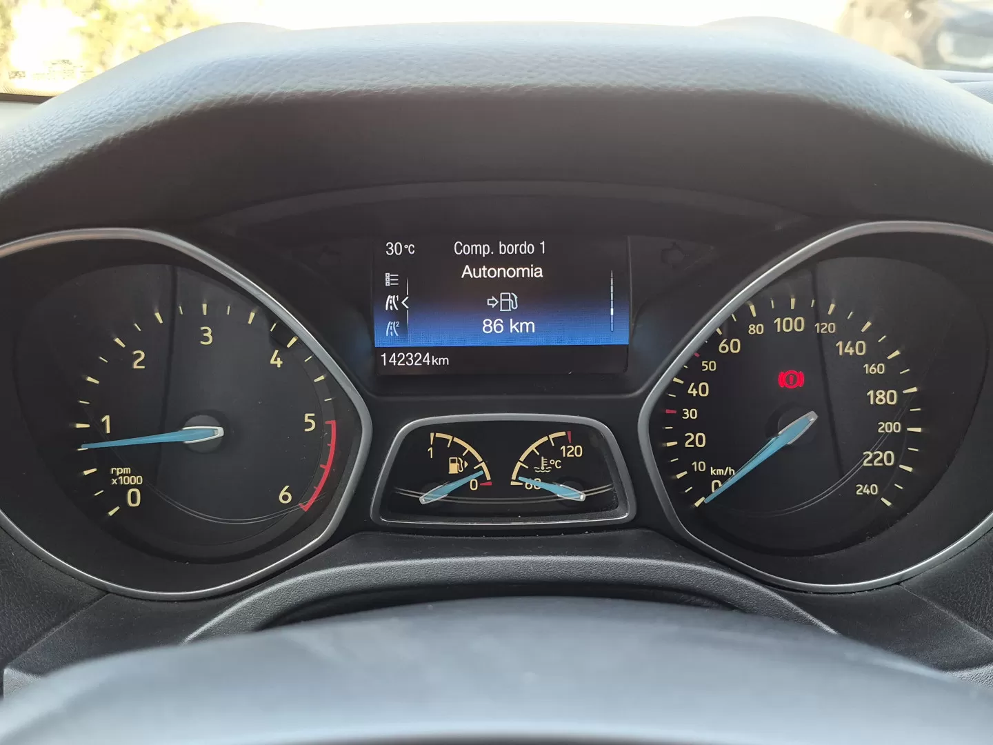 Ford Focus SW 1.5 TDCi EcoBlue Business - foto 7