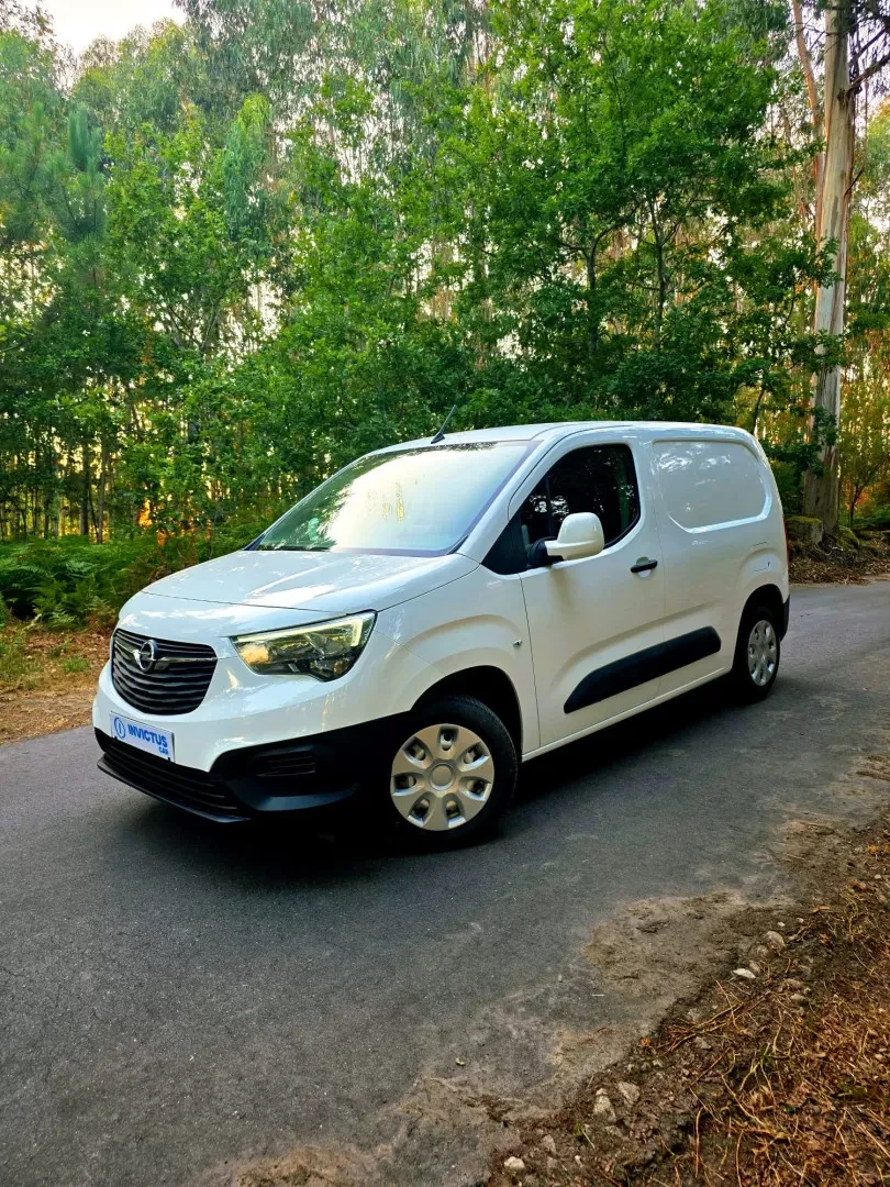 Opel Combo 1.6 CDTi L1H1 - foto 2