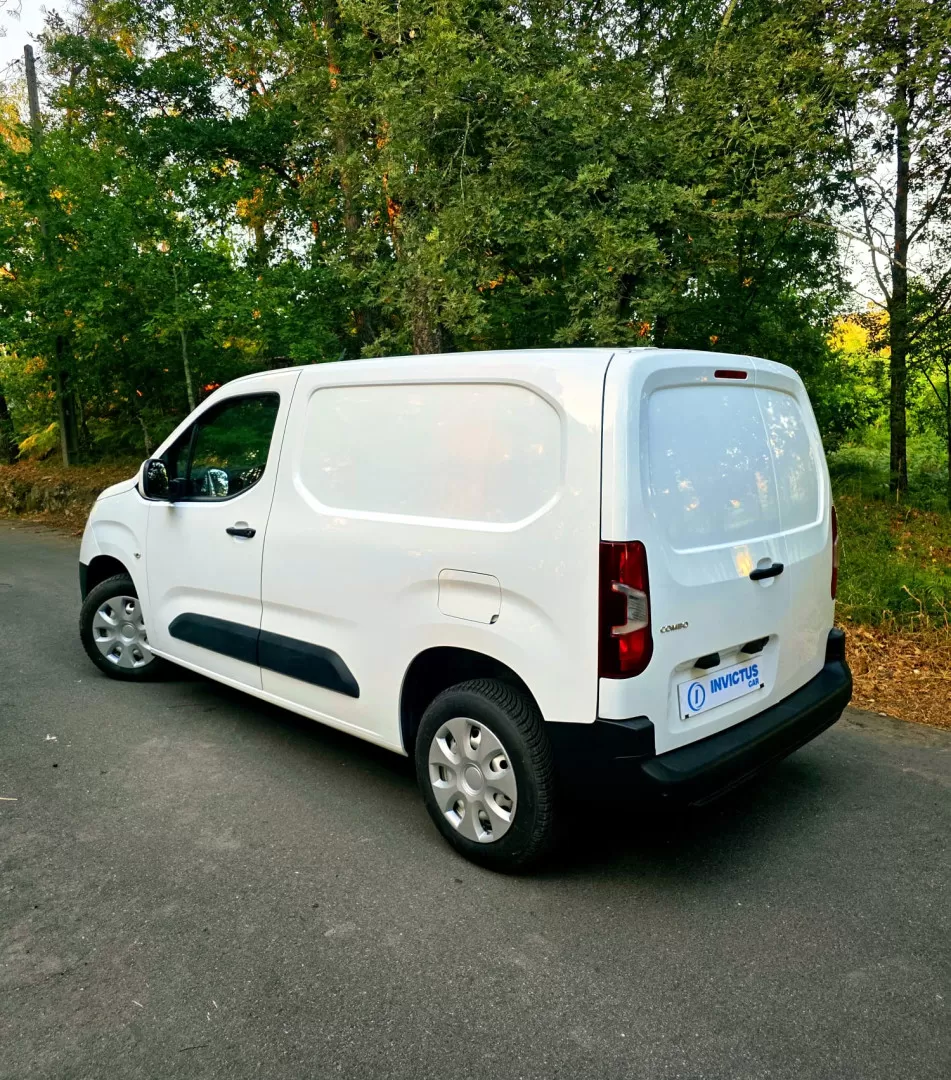 Opel Combo 1.6 CDTi L1H1 - foto 7