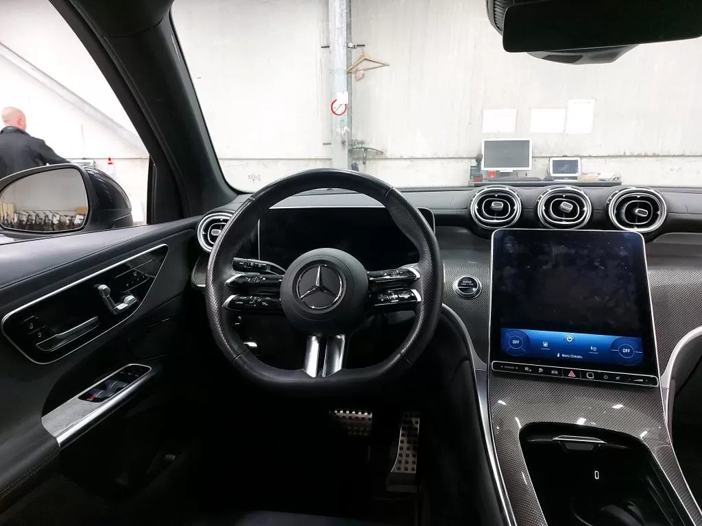 Mercedes-Benz GLC 300 AMG Line - 4Matic - foto 5
