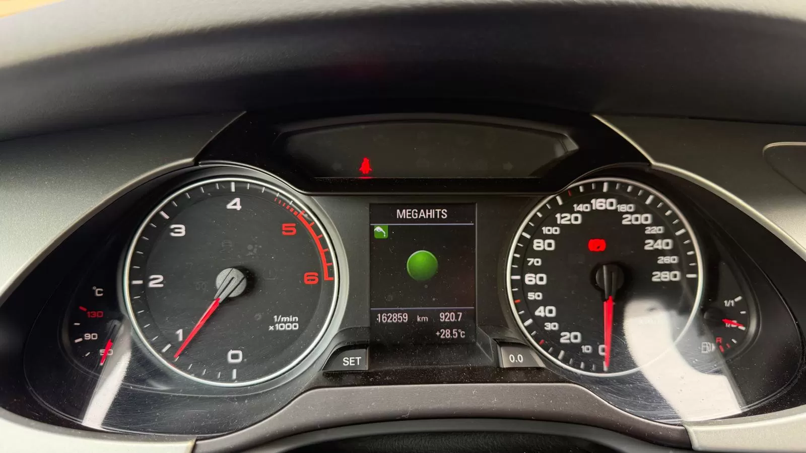 Audi A4 Allroad 2.0 TDI quattro - foto 8
