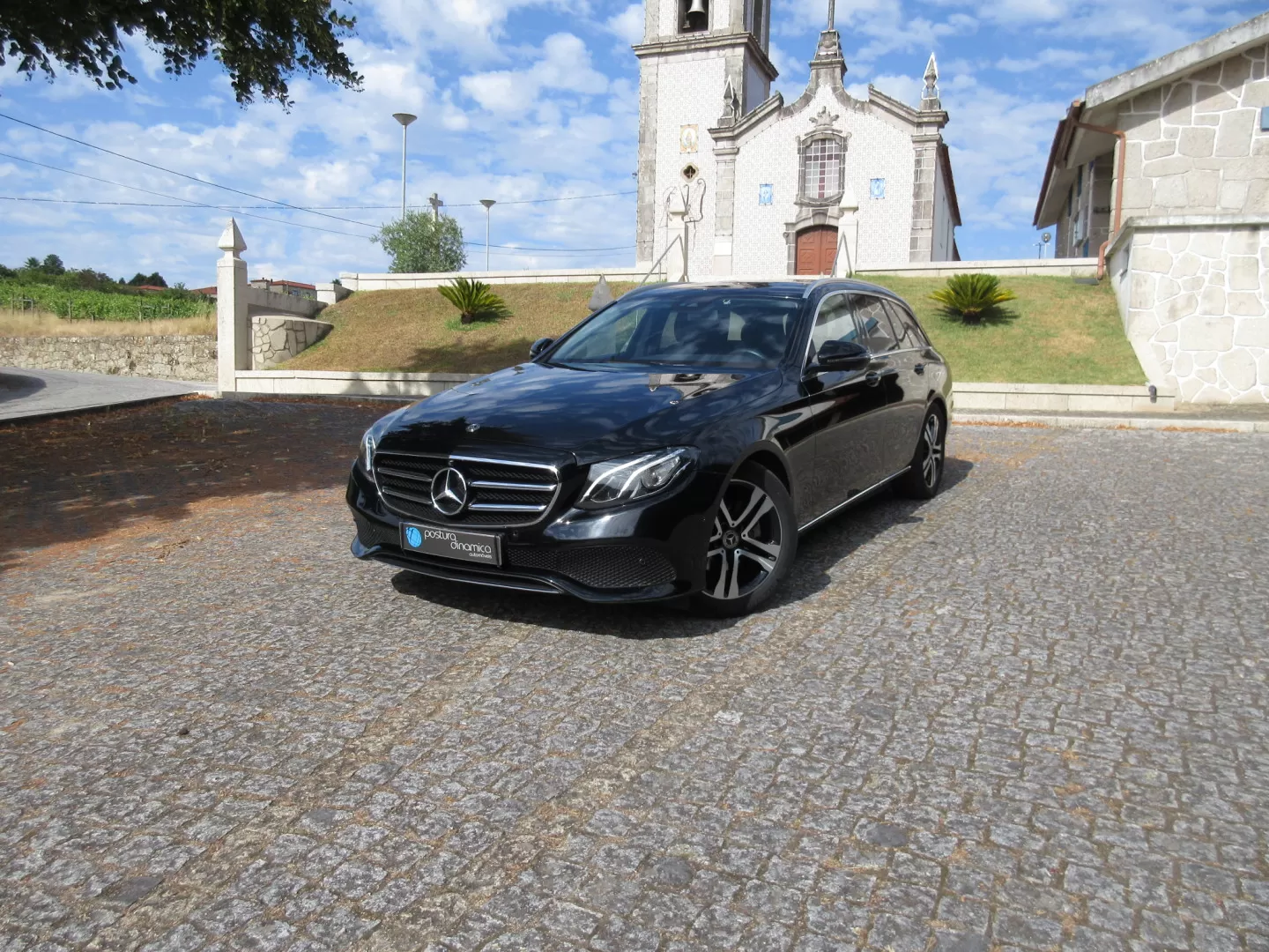 Mercedes-Benz E 220 d Avantgarde - foto 2