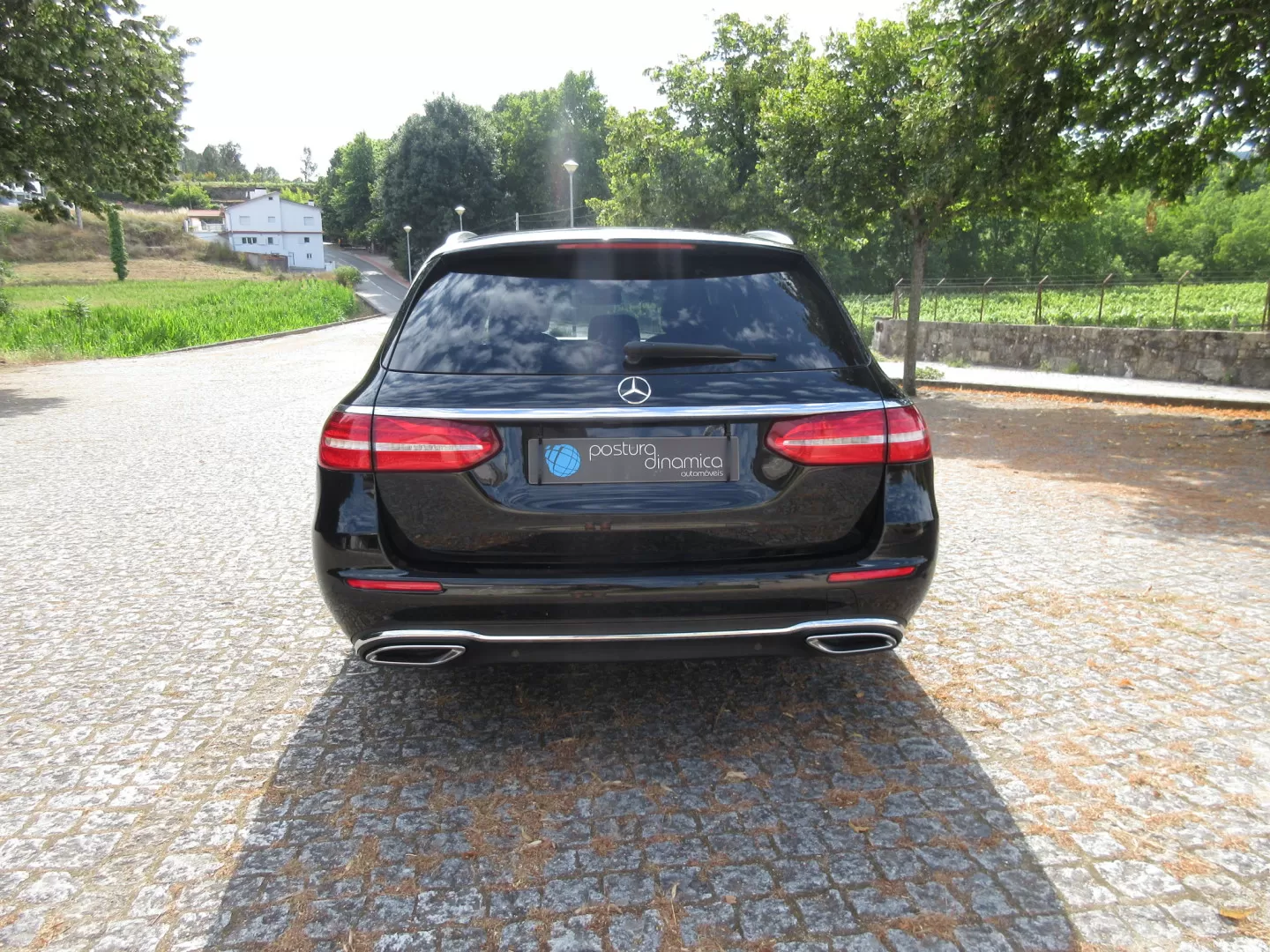 Mercedes-Benz E 220 d Avantgarde - foto 8