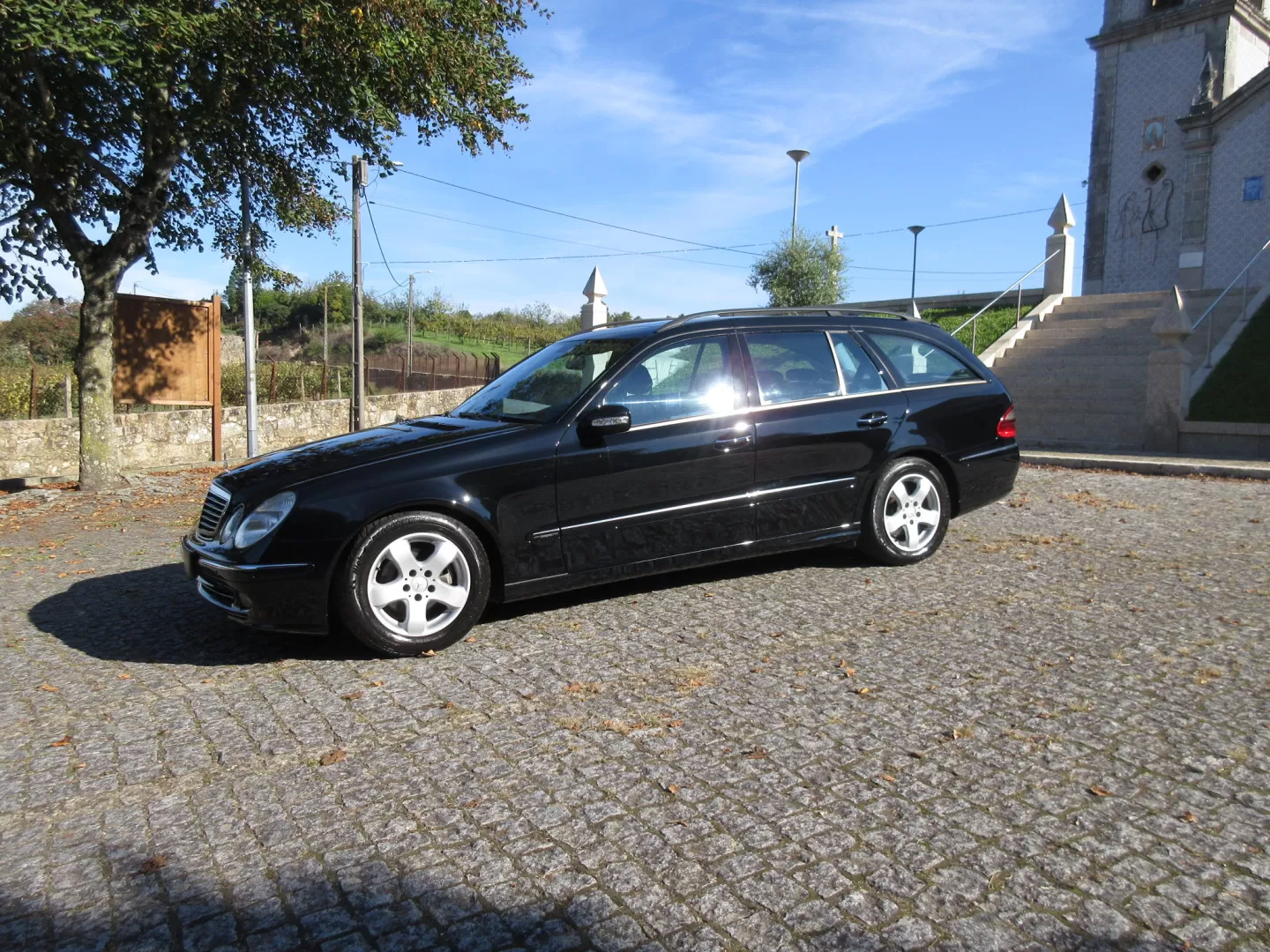 Mercedes-Benz E 220 CDi Avantgarde - foto 3
