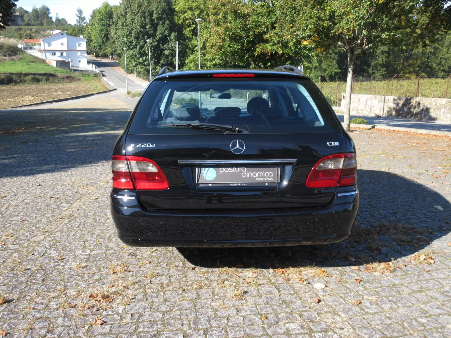 Mercedes-Benz E 220 CDi Avantgarde - foto 7