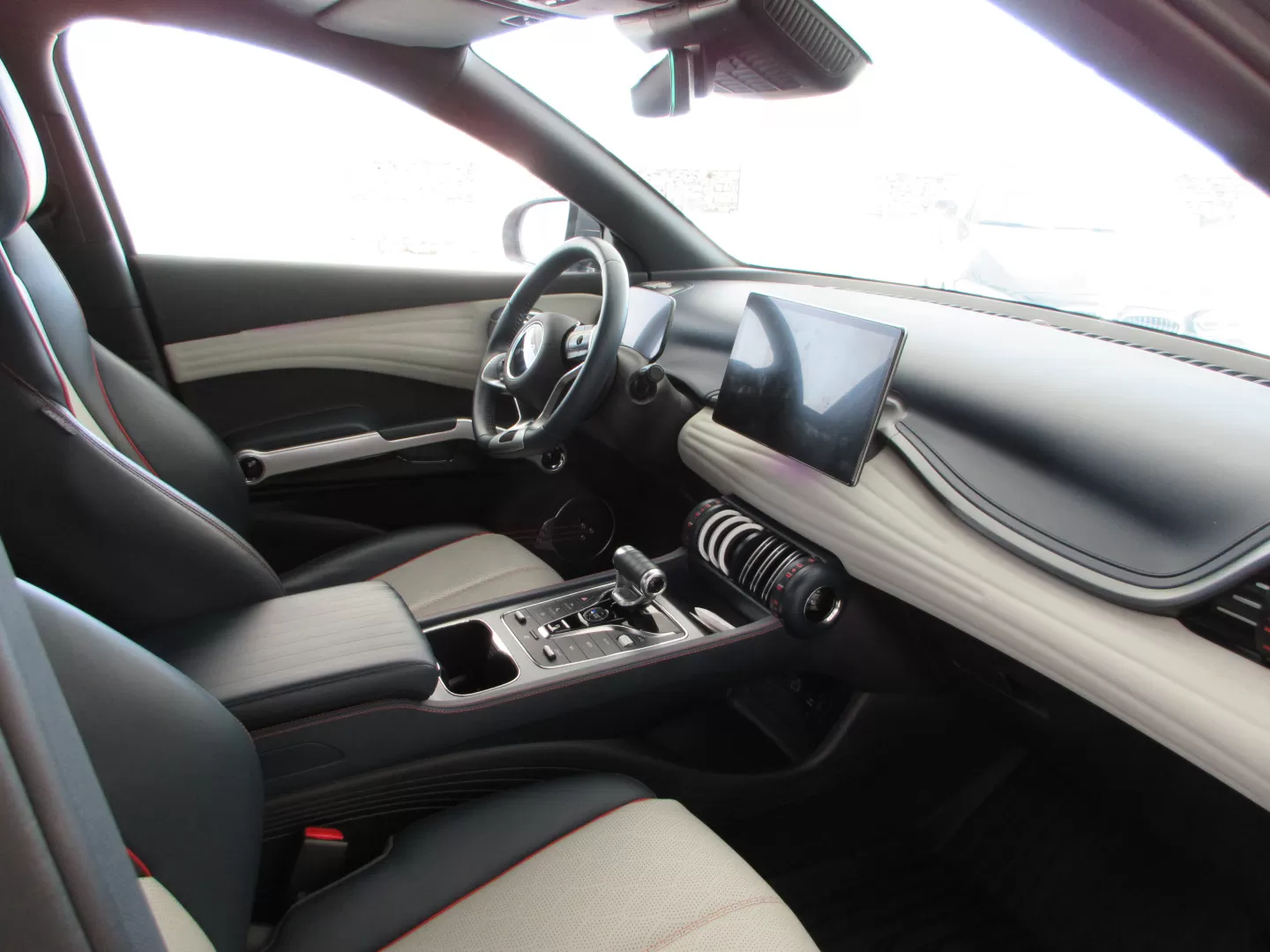 BYD Atto 2 64.8 kWh Comfort - foto 6