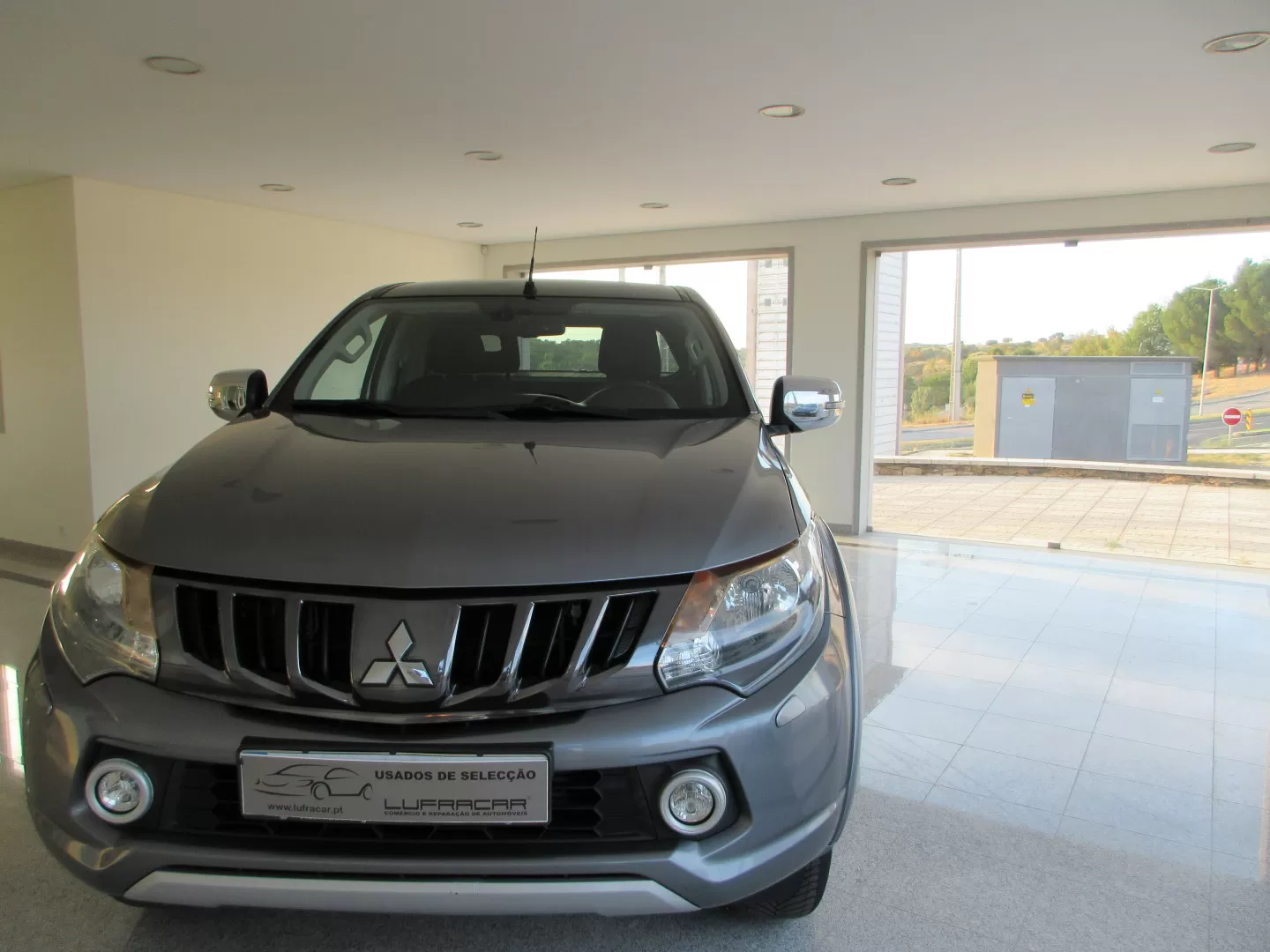 Mitsubishi  L 200 CABINE CLUB 4X4 - foto 3