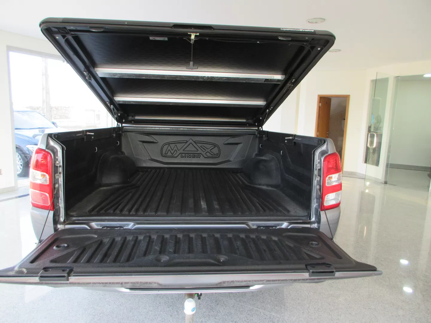 Mitsubishi  L 200 CABINE CLUB 4X4 - foto 8
