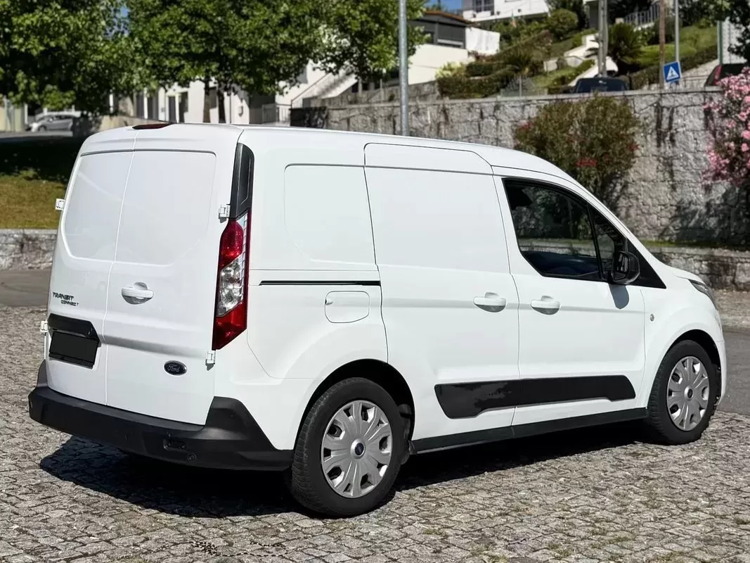 Ford  Ford Transit Connect 1.5 TDCi L1 - foto 3