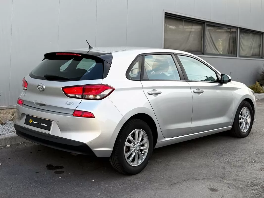 Hyundai i30 - foto 3