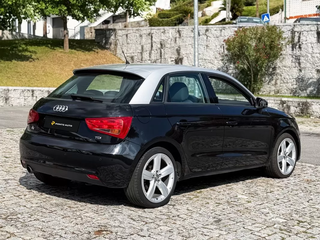 Audi A1 Sportback  1 6 Tdi S Line Edition - foto 3