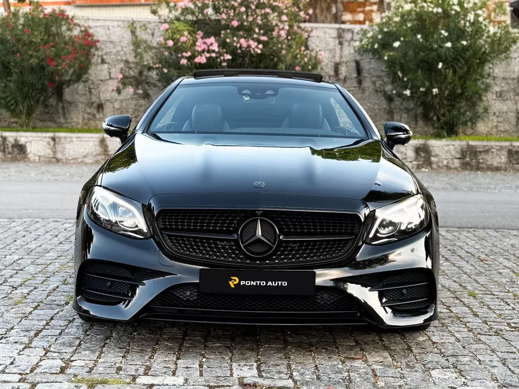 Mercedes-Benz E 220  D 9g  Tronic Amg Line - foto 3