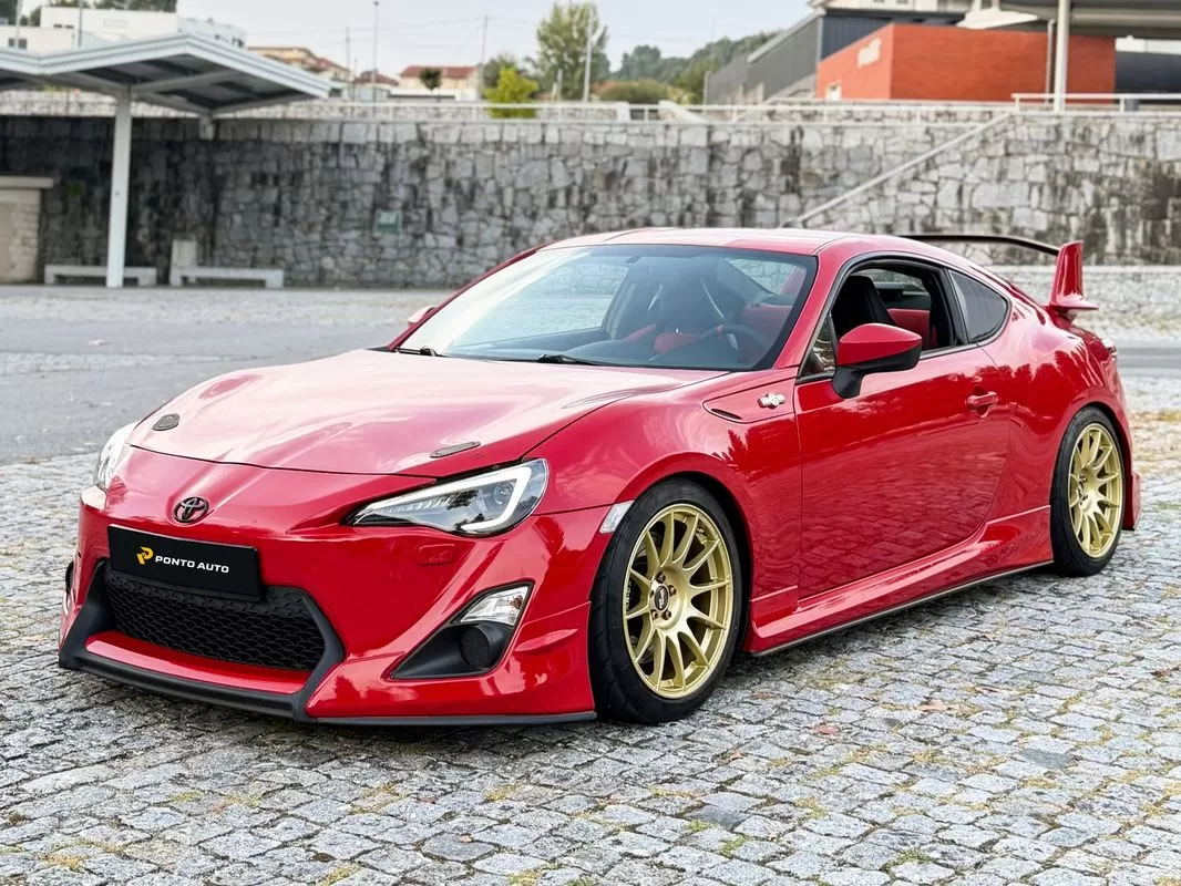 Toyota GT86 - foto 2