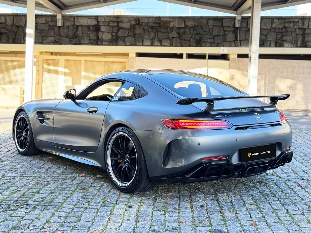 Mercedes-Benz AMG GT R - foto 2