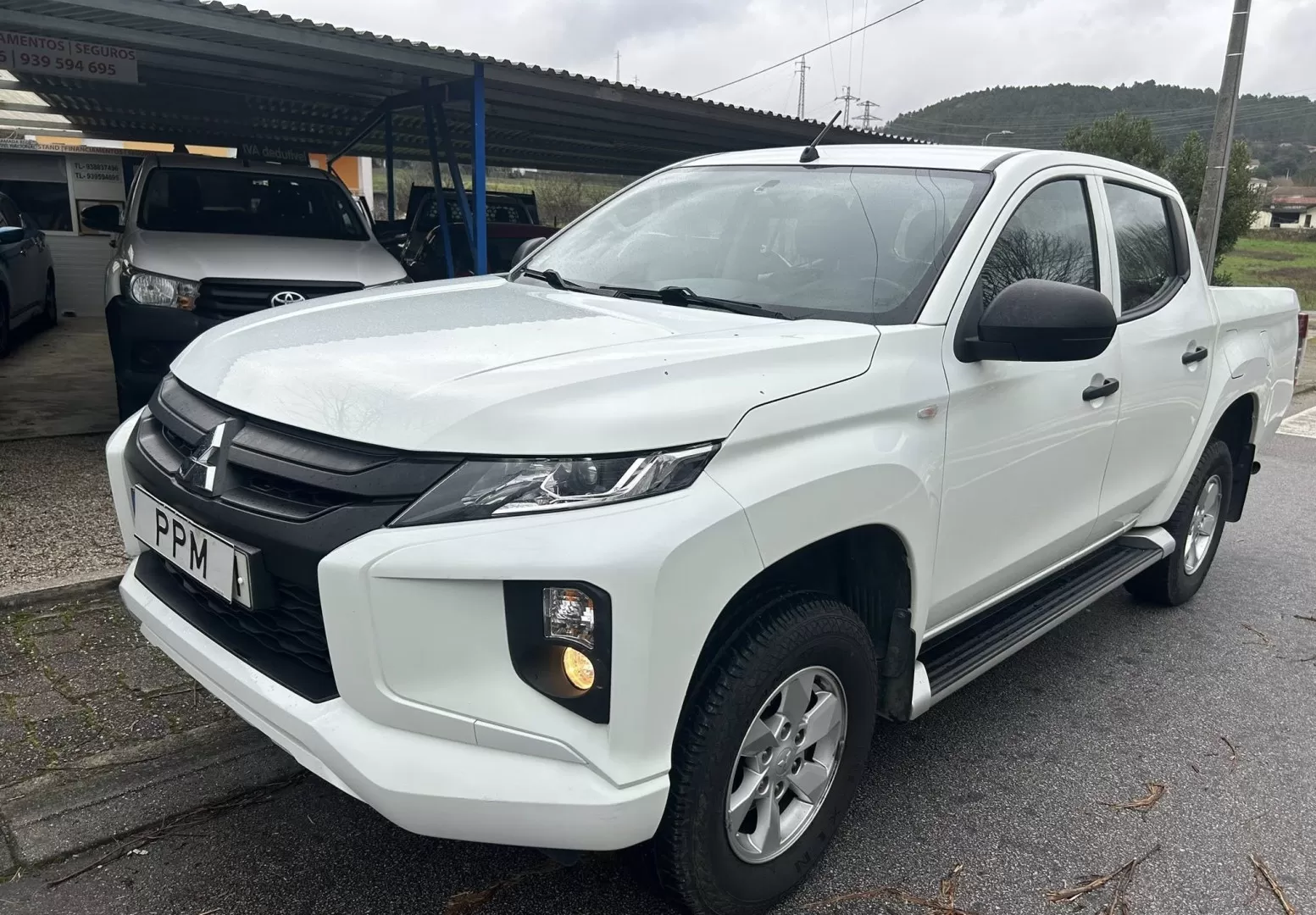 Mitsubishi  L200