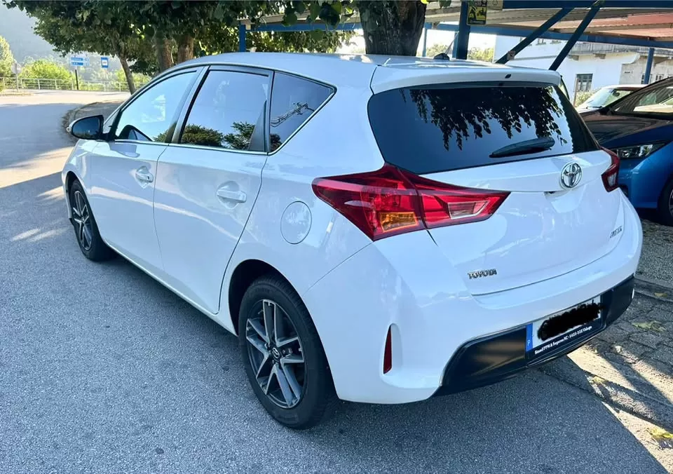 Toyota Auris 1.4 D-4D ACtive - foto 3