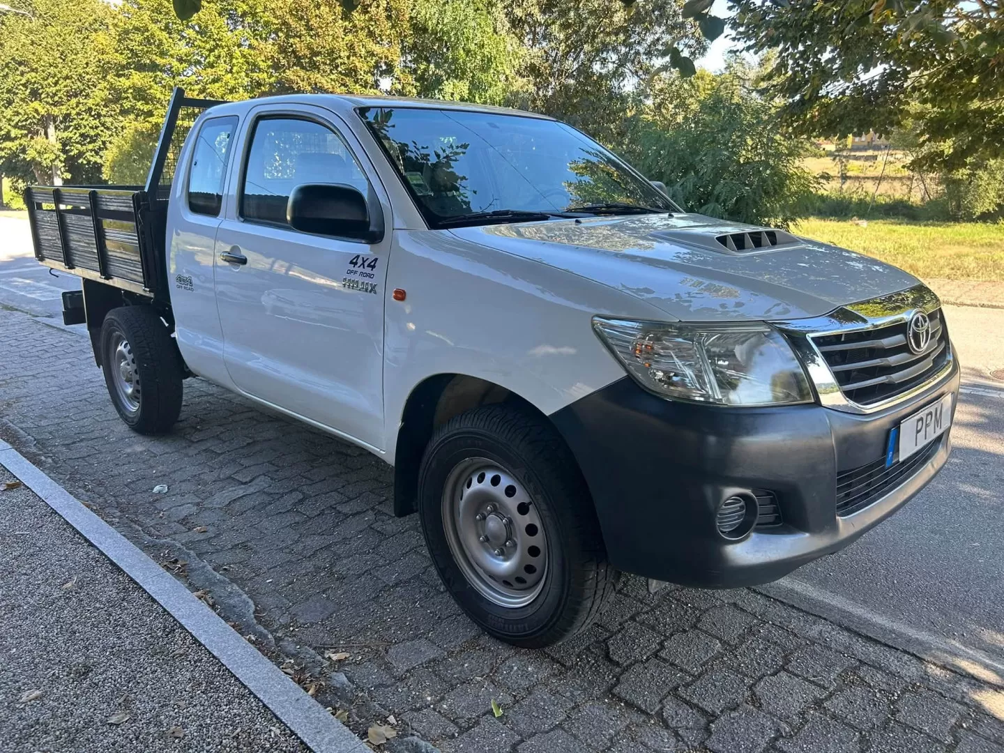 Toyota   Hilux 4x4 COM IVA - foto 2