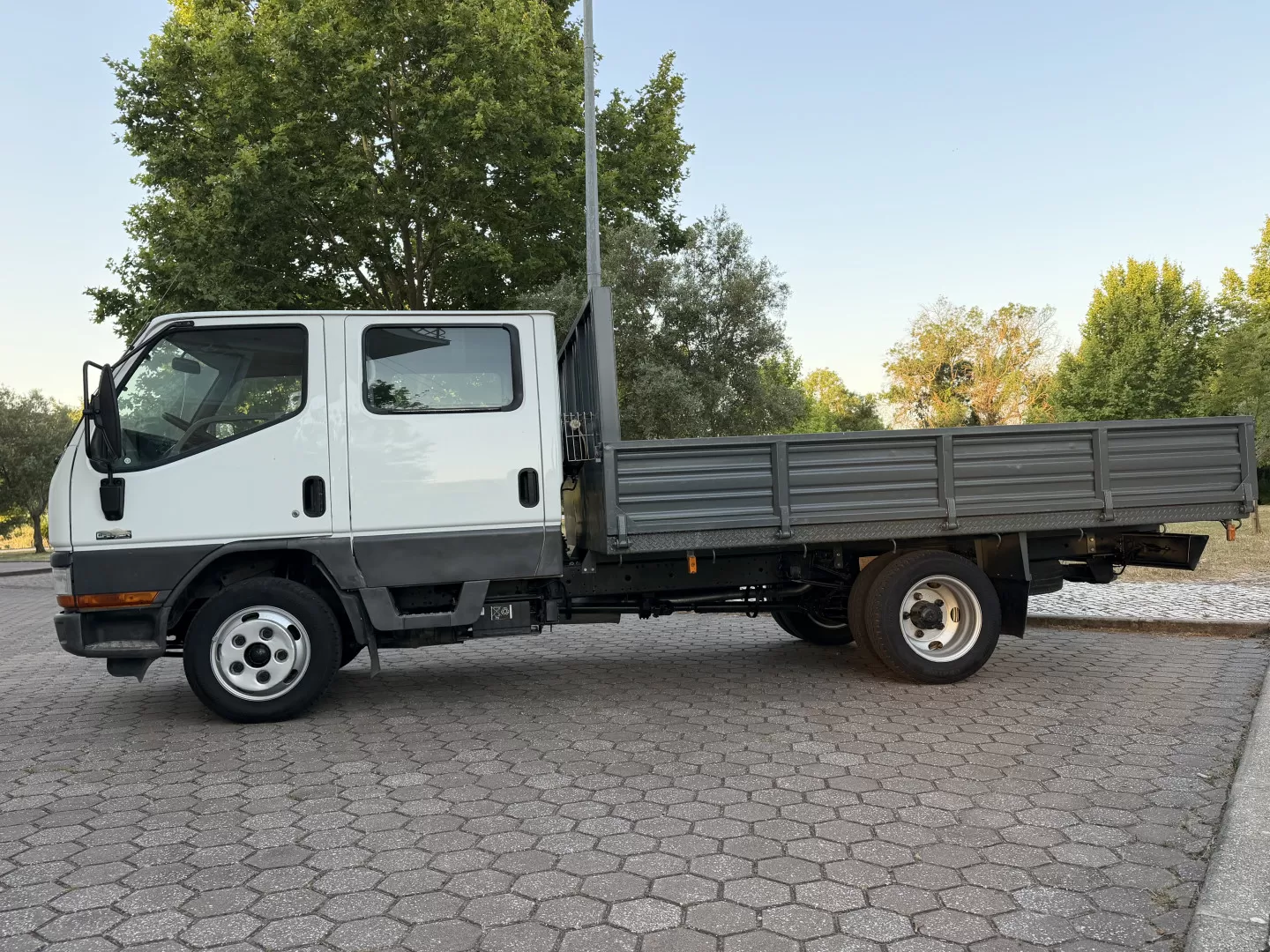 Mitsubishi  Canter DID - foto 6