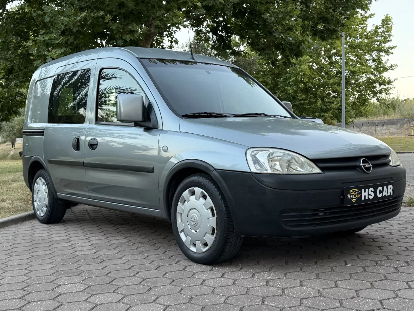 Opel  Combo 1.3 CDTI AUT - foto 3
