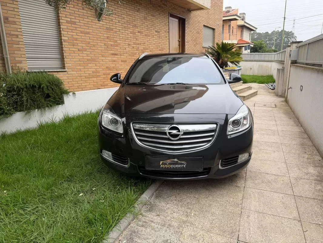 Opel Insignia Sports Tourer 2.0 CDTi Sport S/S - foto 2