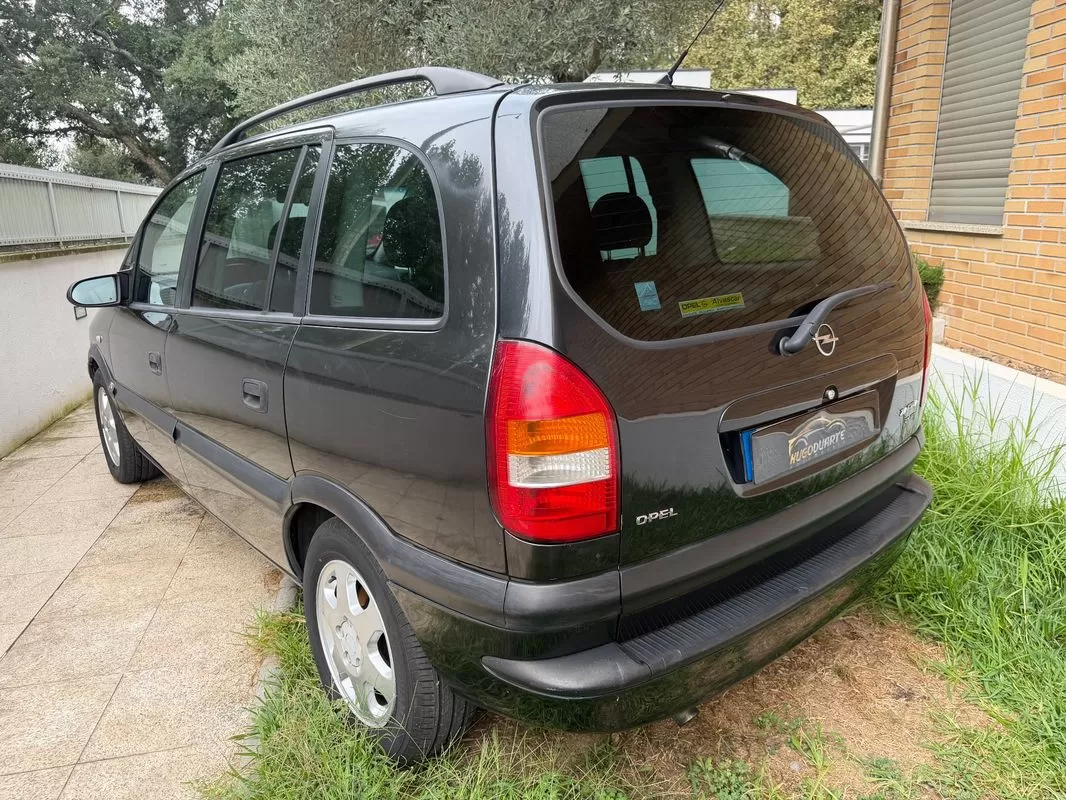 Opel Zafira 2.0 DTi Elegance - foto 4