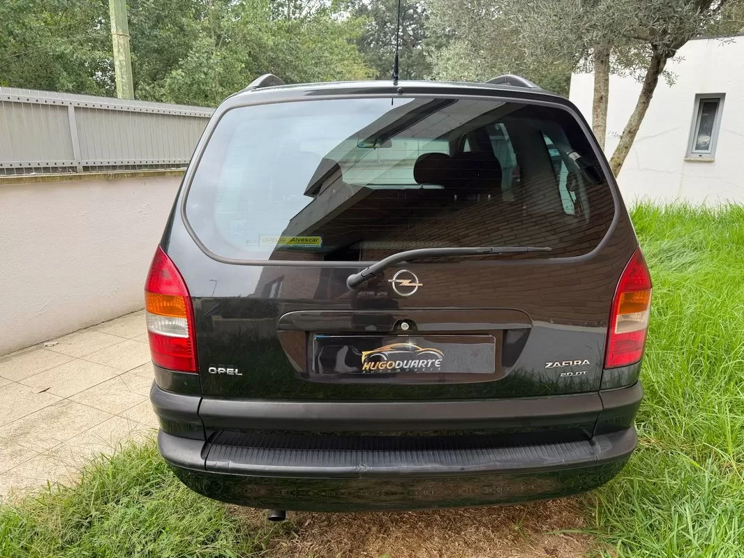 Opel Zafira 2.0 DTi Elegance - foto 5