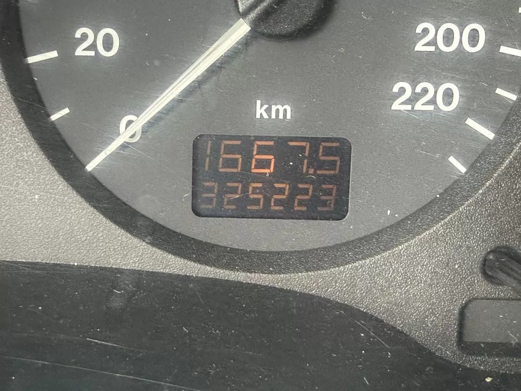 Opel Zafira 2.0 DTi Elegance - foto 8