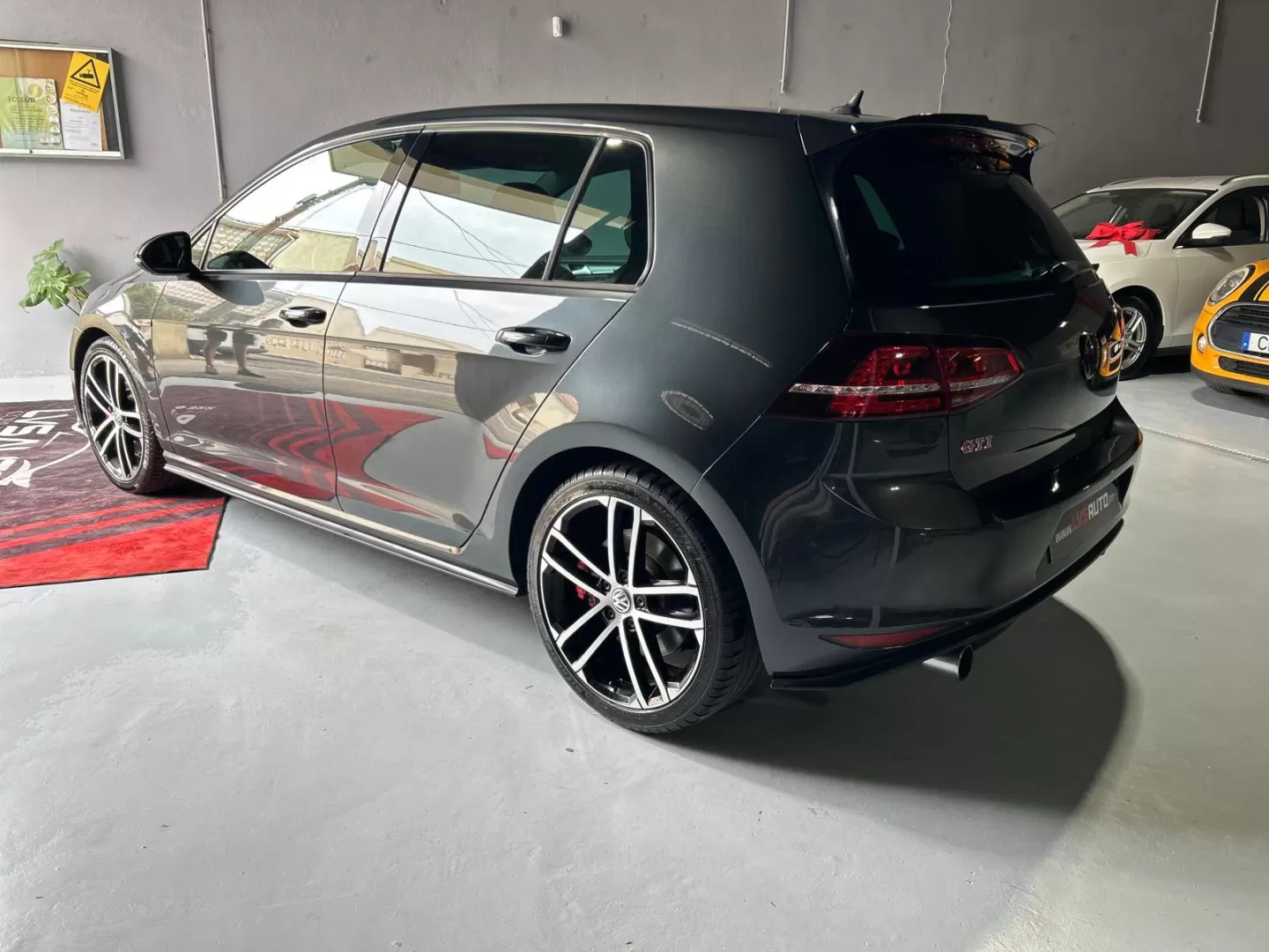 VW Golf 2.0 TSi GTI DSG - foto 3