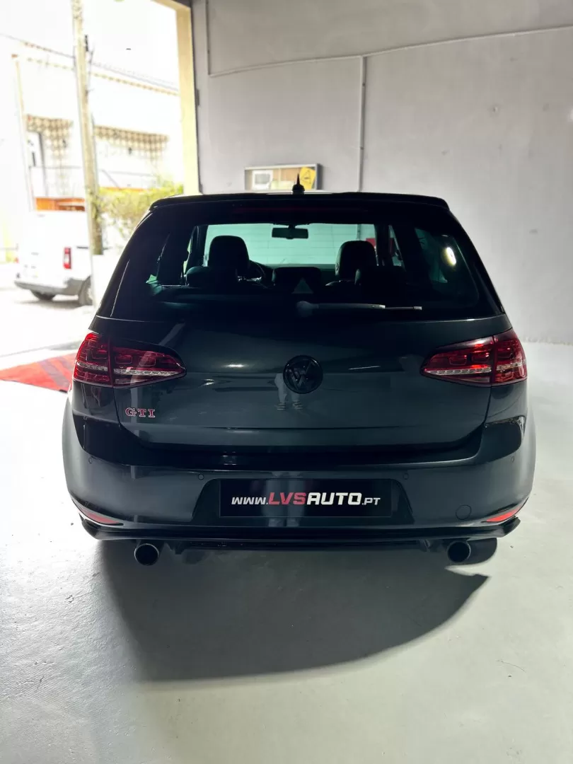 VW Golf 2.0 TSi GTI DSG - foto 4