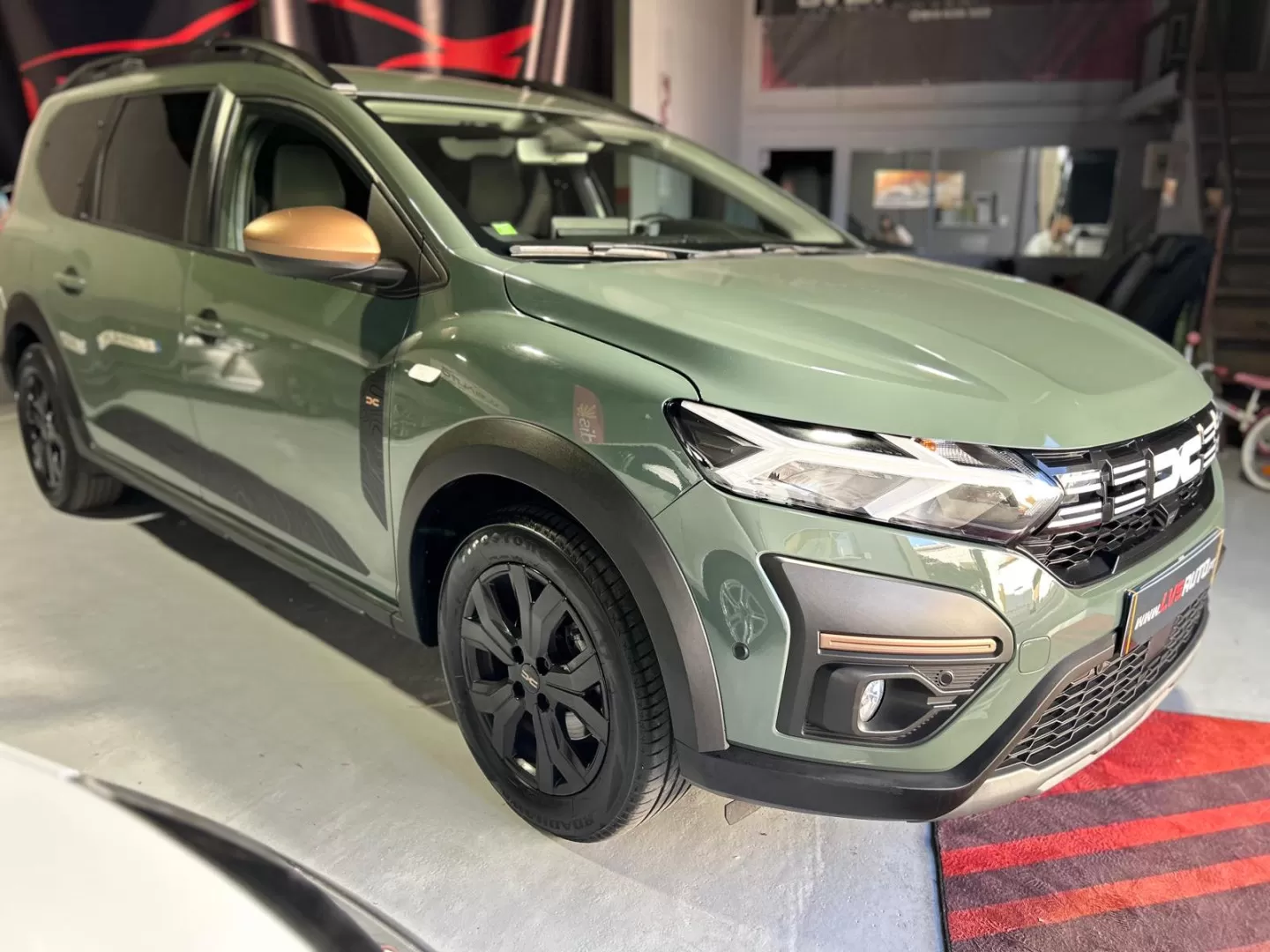 Dacia Jogger 1.0 ECO-G Extreme 7L Bi-Fuel - foto 7